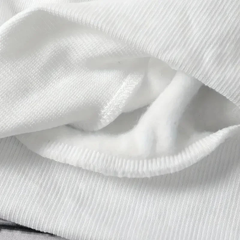 Disney A Christmas Bug Hunt Xenomorph Men's Pullover Crew Neck Sweatshirt Soft Comfy Stylish Relaxed-Fit Plus Size Autumn Winter