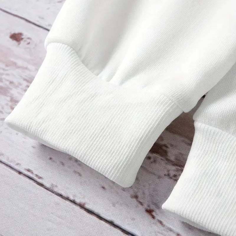 Disney A Christmas Bug Hunt Xenomorph Men's Pullover Crew Neck Sweatshirt Soft Comfy Stylish Relaxed-Fit Plus Size Autumn Winter